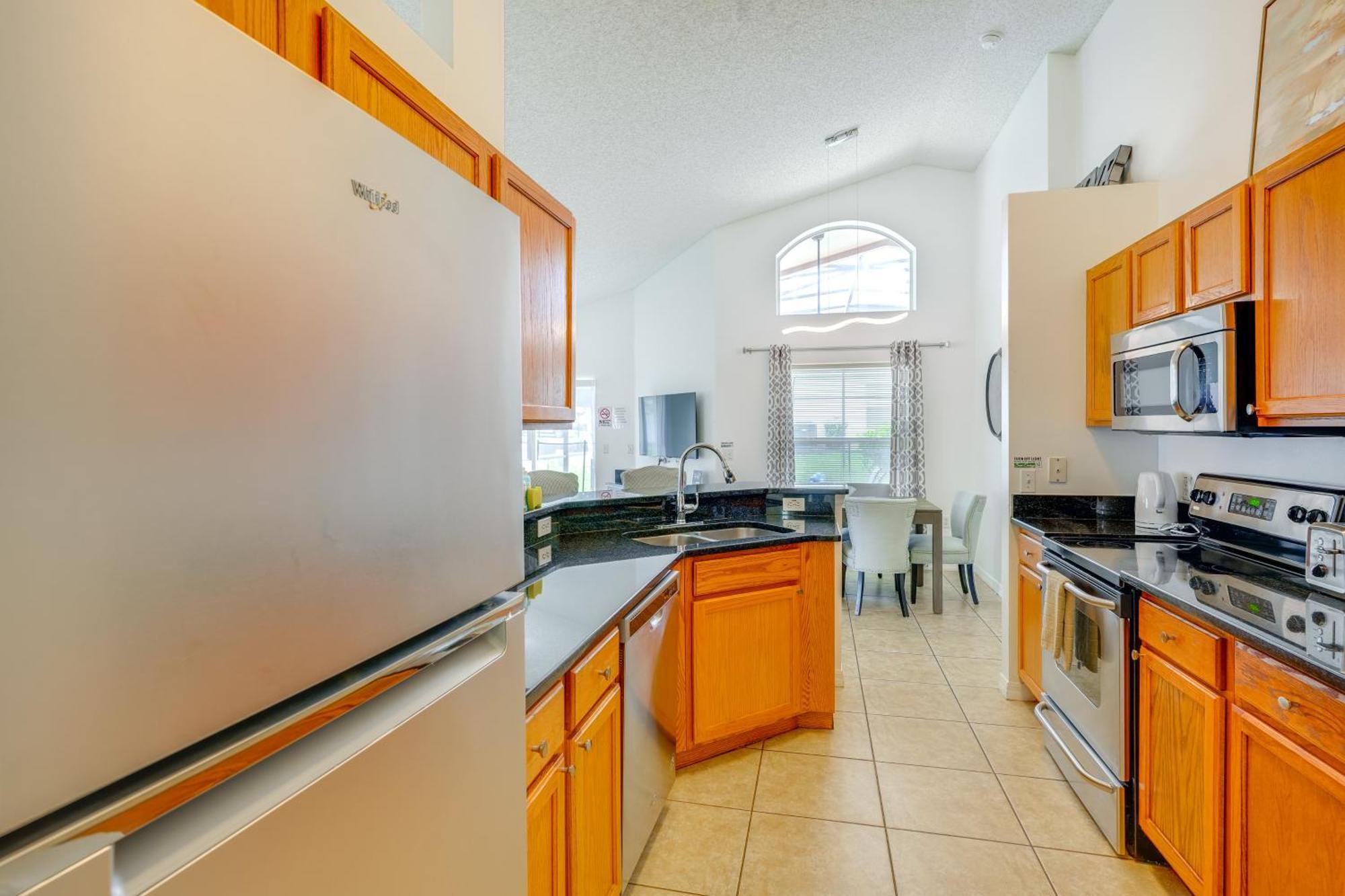 Family Home With Pool On Award-Winning Golf Course! 하인즈시티 외부 사진