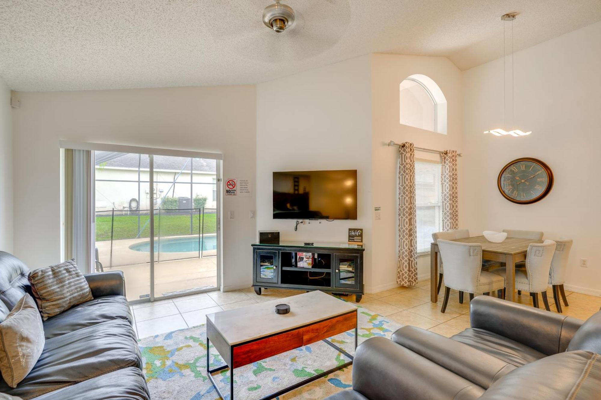 Family Home With Pool On Award-Winning Golf Course! 하인즈시티 외부 사진